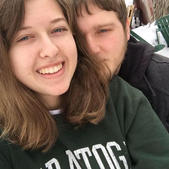 Meet your Posher, Rebecca - Picture 1 of 1